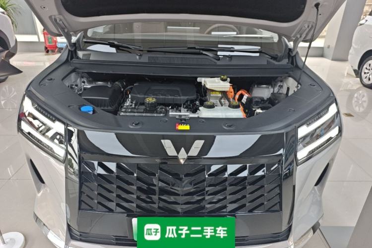 Used Wuling Starlight 730 2025 Model Plug-in Hybrid 125km Luxury Edition Engine Bay