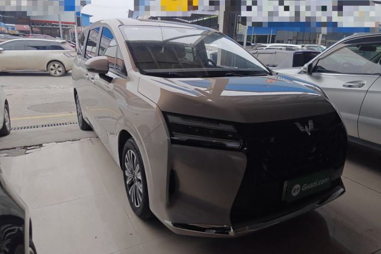 Used Wuling Starlight 730 2025 Model Plug-in Hybrid 125km Luxury Edition Exterior 1