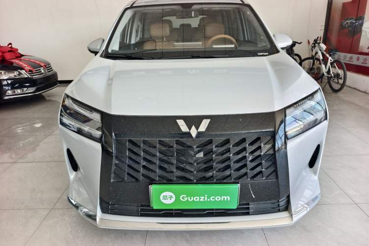Used Wuling Starlight 730 2025 Model Plug-in Hybrid 125km Luxury Edition Exterior 1