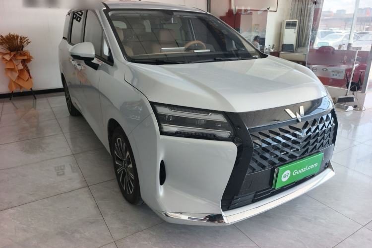 Used Wuling Starlight 730 2025 Model Plug-in Hybrid 125km Luxury Edition Exterior 2