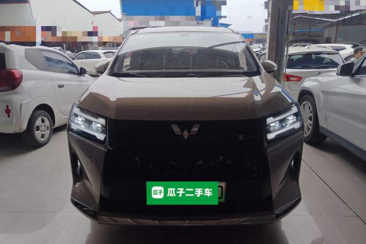 Used Wuling Starlight 730 2025 Model Plug-in Hybrid 125km Luxury Edition Front