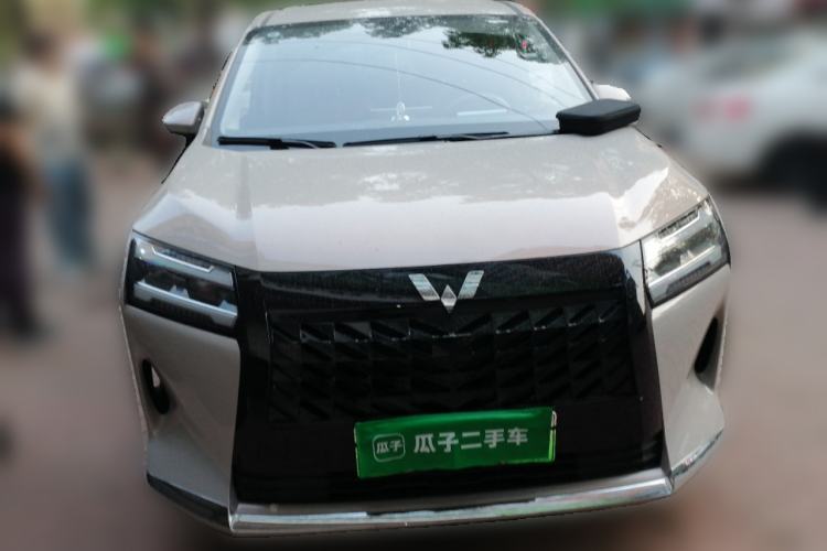 Used Wuling Starlight 730 2025 Model Plug-in Hybrid 125km Luxury Edition Front