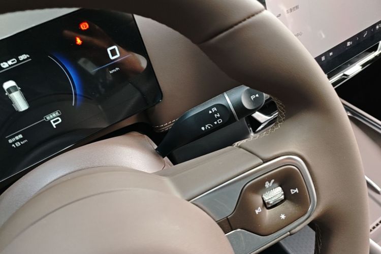 Used Wuling Starlight 730 2025 Model Pure Electric 500km Luxury Edition Gear Lever