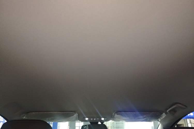 Used Wuling Starlight 730 2025 Model Plug-in Hybrid 125km Luxury Edition Headliner