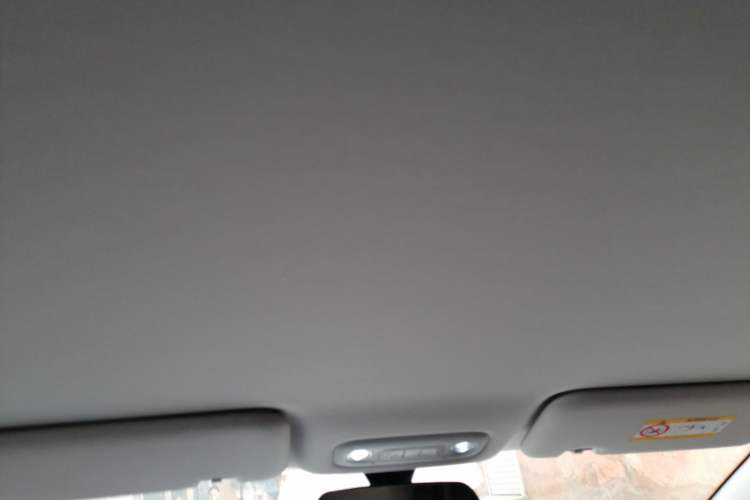 Used Wuling Starlight 730 2025 Model Pure Electric 500km Luxury Edition Headliner