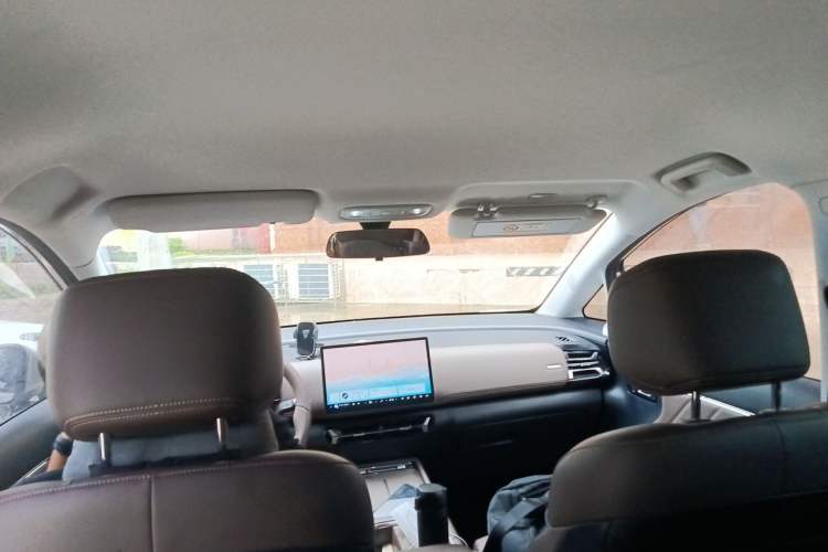 Used Wuling Starlight 730 2025 Model Pure Electric 500km Luxury Edition Headliner