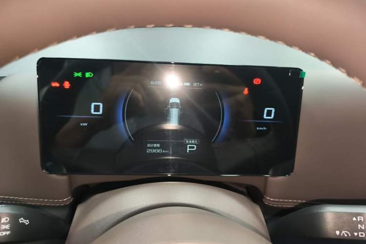 Used Wuling Starlight 730 2025 Model Pure Electric 500km Luxury Edition Instrument Cluster