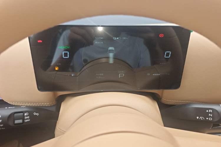 Used Wuling Starlight 730 2025 Model Plug-in Hybrid 125km Luxury Edition Instrument Cluster