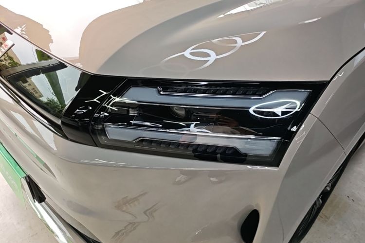 Used Wuling Starlight 730 2025 Model Pure Electric 500km Luxury Edition Left Front Headlight