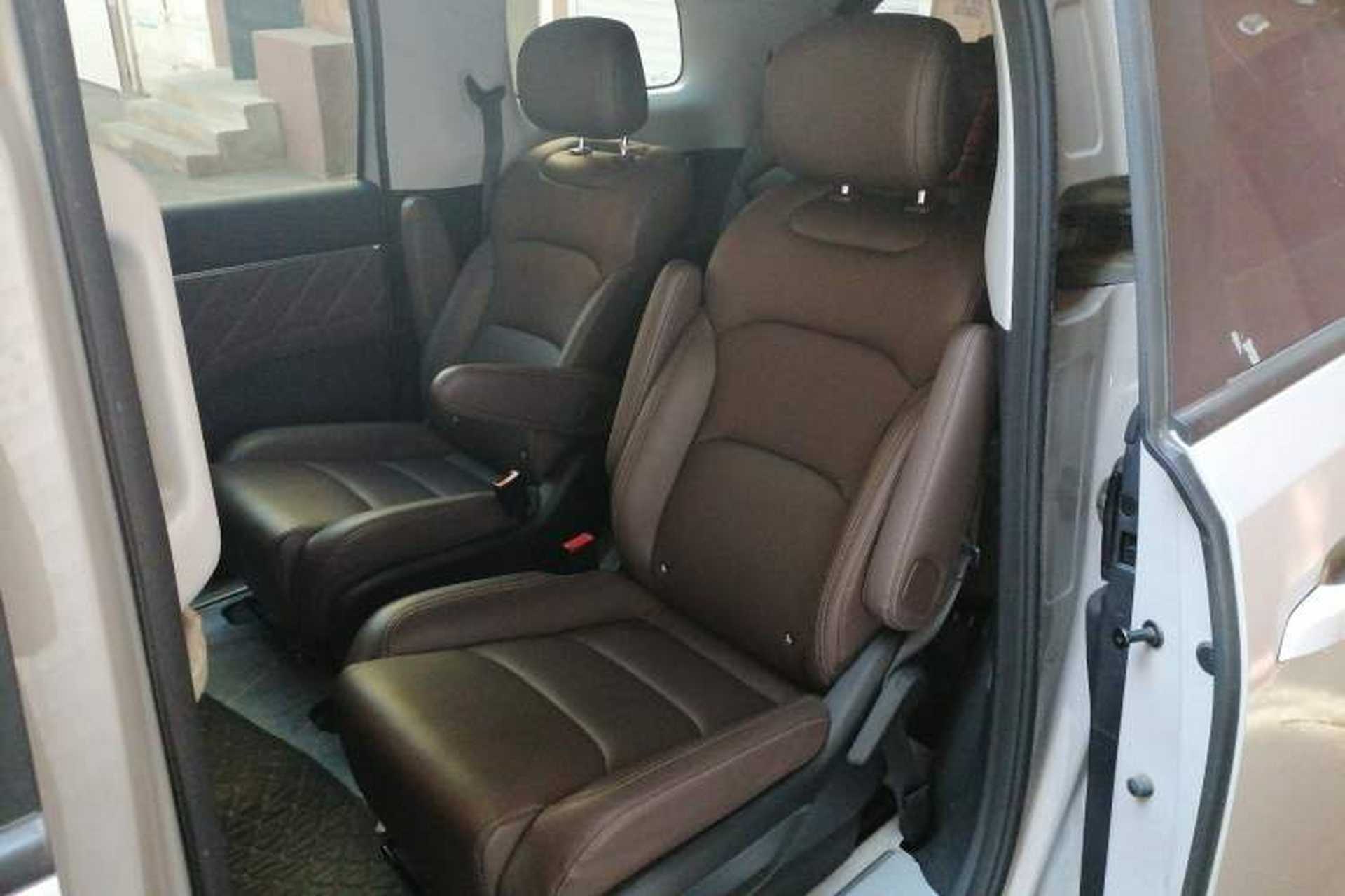 Used Wuling Starlight 730 2025 Model Pure Electric 500km Luxury Edition Left Rear Seat
