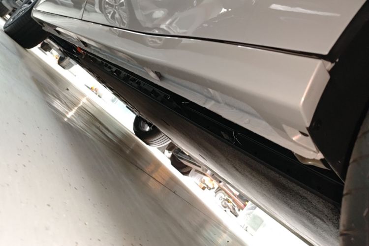 Used Wuling Starlight 730 2025 Model Pure Electric 500km Luxury Edition Left Side Sill