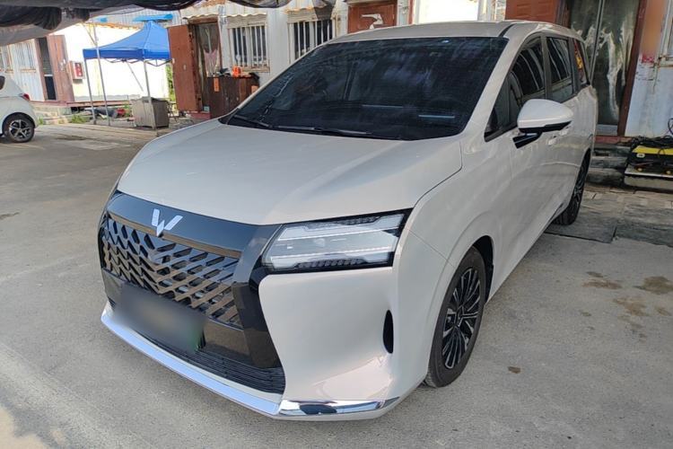 Used Wuling Starlight 730 2025 Model Plug-in Hybrid 125km Luxury Edition Guazi used car, China used car export, Used car for sale, Used cars, Cheapest cars for sale