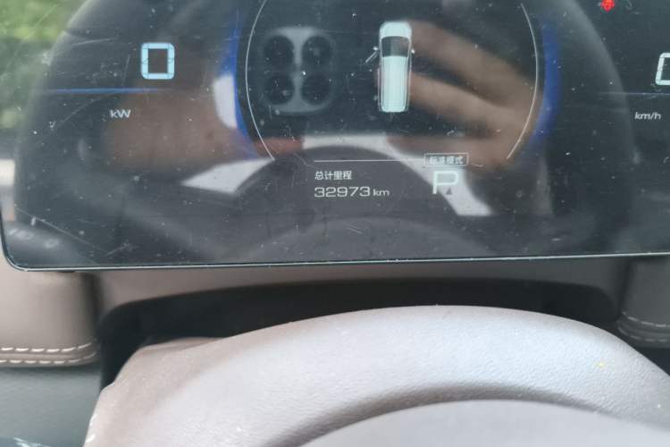 Used Wuling Starlight 730 2025 Model Pure Electric 500km Luxury Edition Odometer Close Up