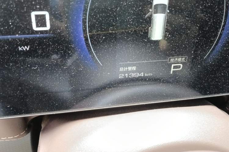 Used Wuling Starlight 730 2025 Model Pure Electric 500km Luxury Edition Odometer Close Up