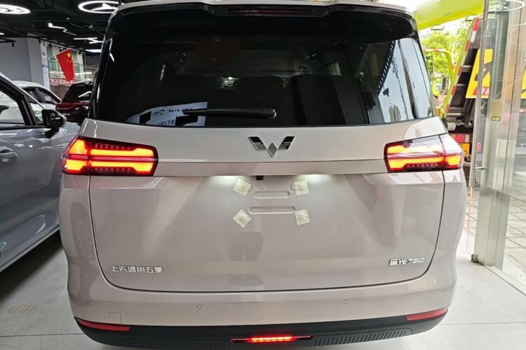 Used Wuling Starlight 730 2025 Model Pure Electric 500km Luxury Edition Rear