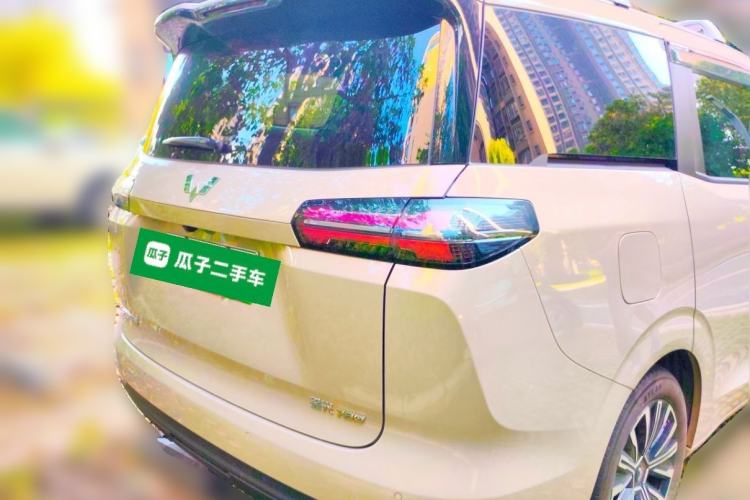 Used Wuling Starlight 730 2025 Model Plug-in Hybrid 125km Luxury Edition Rear