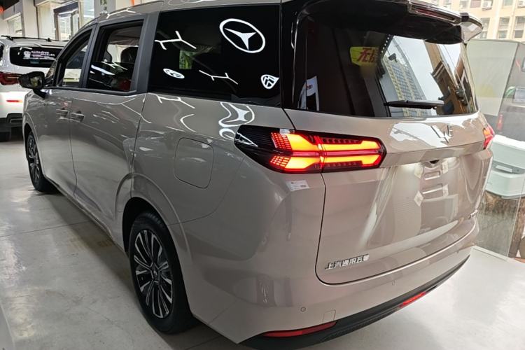 Used Wuling Starlight 730 2025 Model Pure Electric 500km Luxury Edition Rear Left 45 Deg