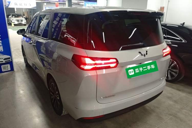 Used Wuling Starlight 730 2025 Model Plug-in Hybrid 125km Luxury Edition Rear Left 45 Deg