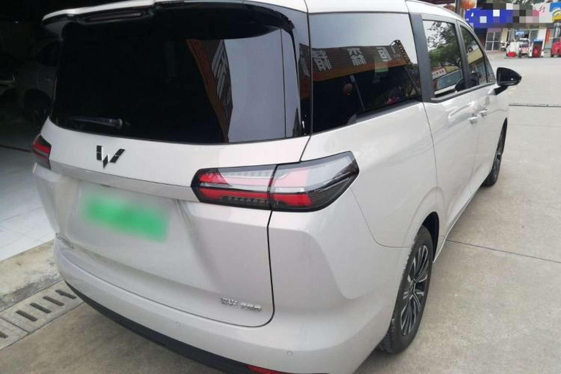 Used Wuling Starlight 730 2025 Model Pure Electric 500km Luxury Edition Rear Right 45 Deg