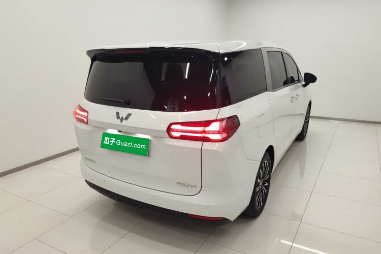 Used Wuling Starlight 730 2025 Model Plug-in Hybrid 125km Luxury Edition Rear Right 45 Deg