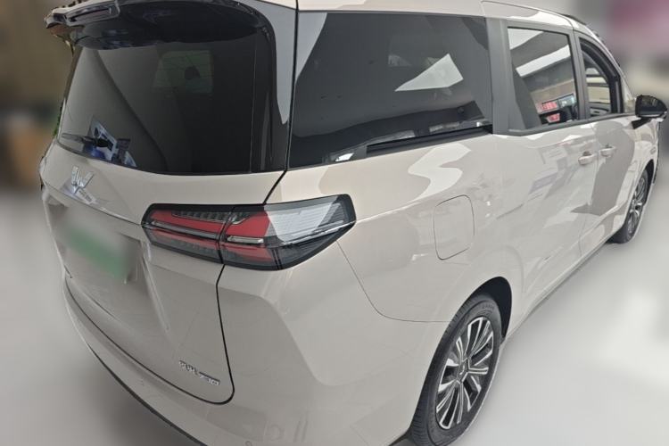 Used Wuling Starlight 730 2025 Model Plug-in Hybrid 125km Luxury Edition Rear Right 45 Deg