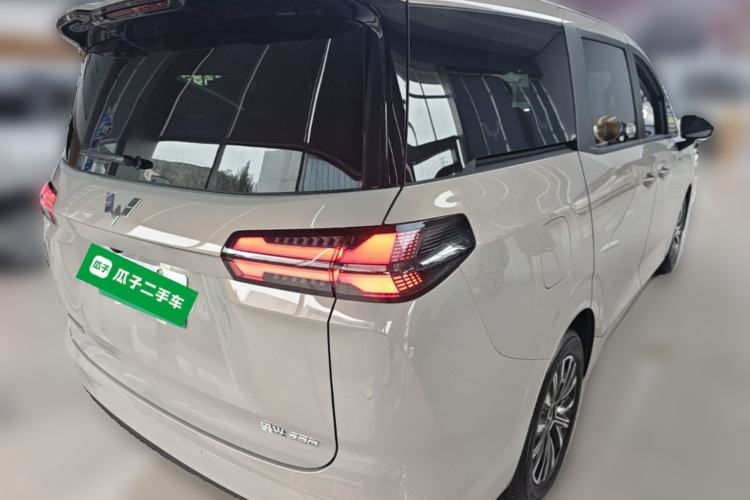 Used Wuling Starlight 730 2025 Model Plug-in Hybrid 125km Luxury Edition Rear Right 45 Deg
