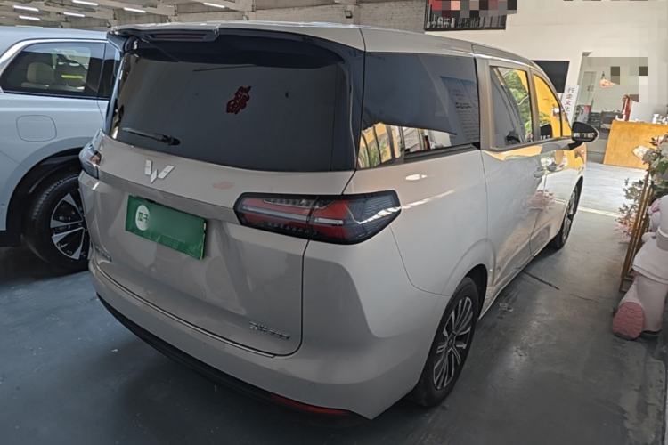 Used Wuling Starlight 730 2025 Model Pure Electric 500km Luxury Edition Rear Right 45 Deg