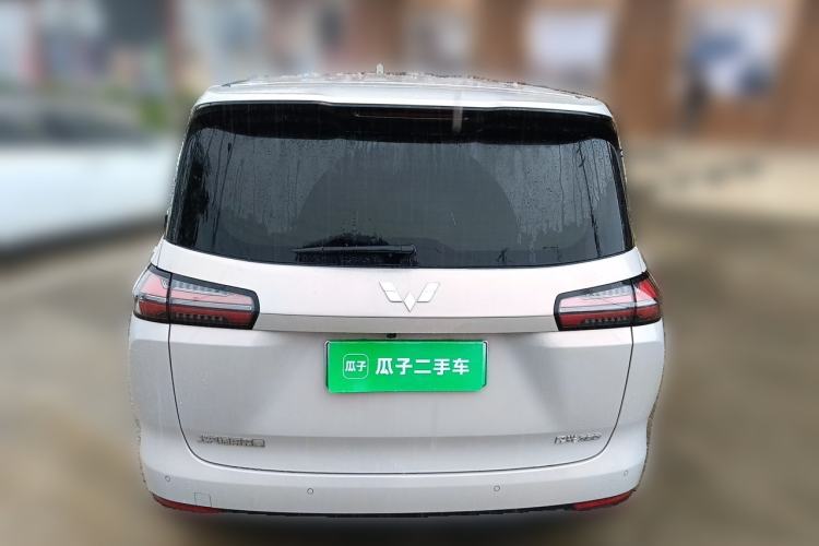 Used Wuling Starlight 730 2025 Model Pure Electric 500km Luxury Edition Rear