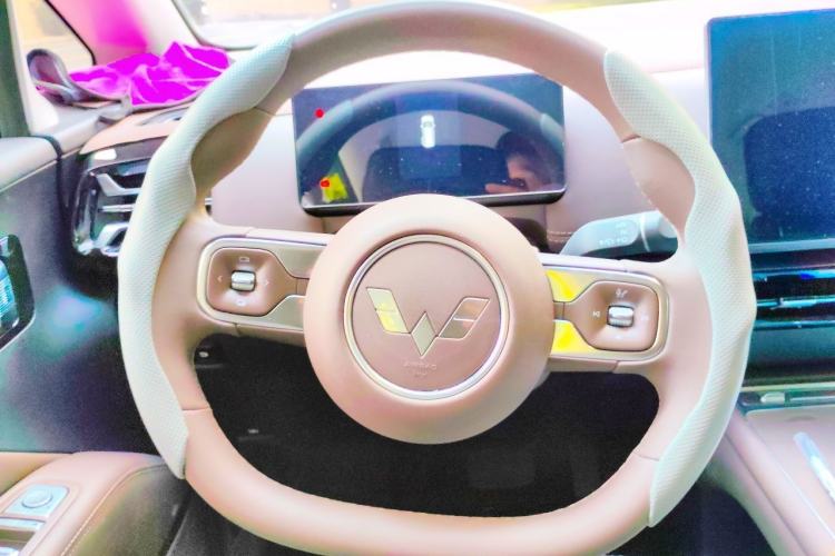 Used Wuling Starlight 730 2025 Model Plug-in Hybrid 125km Luxury Edition Steering Wheel