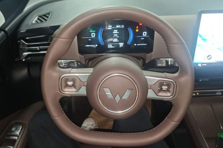 Used Wuling Starlight 730 2025 Model Plug-in Hybrid 125km Luxury Edition Steering Wheel