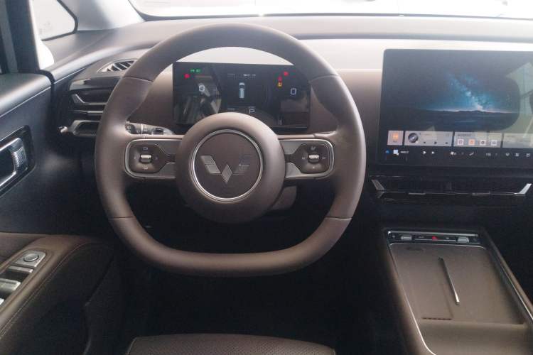 Used Wuling Starlight 730 2025 Model Pure Electric 500km Luxury Edition Steering Wheel