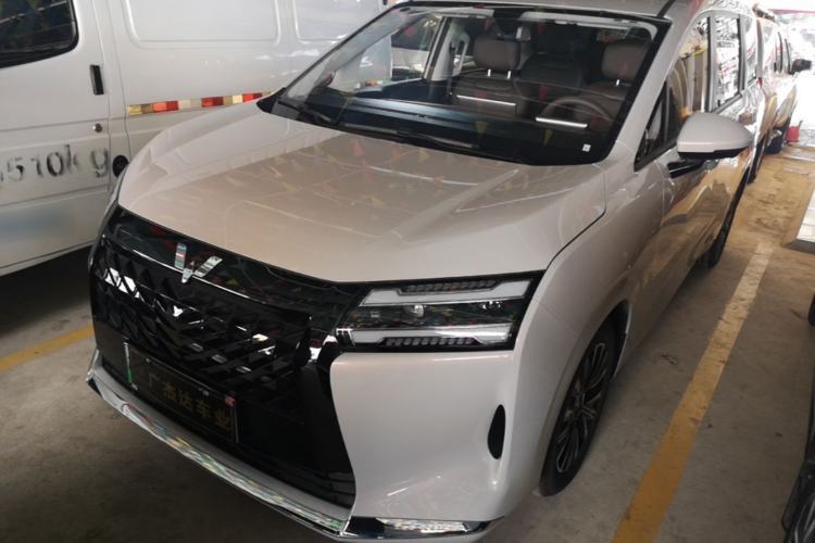 Used Wuling Starlight 730 2025 Model Plug-in Hybrid 125km Luxury Edition Guazi used car, China used car export, Used car for sale, Used cars, Cheapest cars for sale