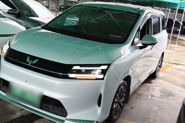 Used Wuling Starlight 730 2025 Model Pure Electric 500km Luxury Edition Guazi used car, China used car export, Used car for sale, Used cars, Cheapest cars for sale