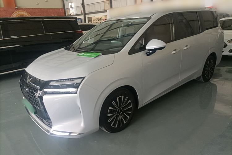 Used Wuling Starlight 730 2025 Model Plug-in Hybrid 125km Luxury Edition Guazi used car, China used car export, Used car for sale, Used  cars, Cheapest cars for sale