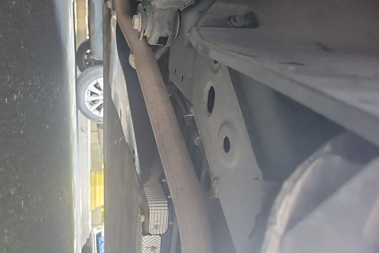 Used Wuling Starlight 730 2025 Model Plug-in Hybrid 125km Luxury Edition Chassis Front Left