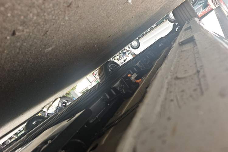 Used Wuling Starlight 730 2025 Model Plug-in Hybrid 125km Luxury Edition Chassis Front Right