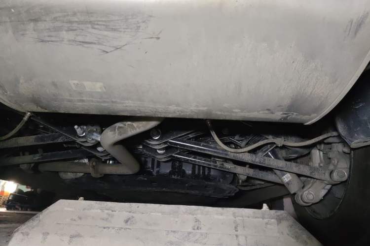Used Wuling Starlight 730 2025 Model Plug-in Hybrid 125km Luxury Edition Chassis Rear