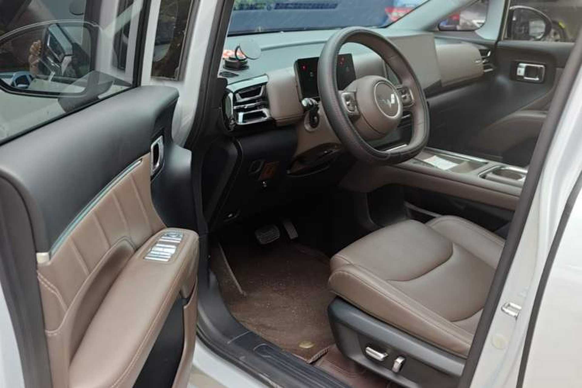 Used Wuling Starlight 730 2025 Model Pure Electric 500km Luxury Edition Driver Seat
