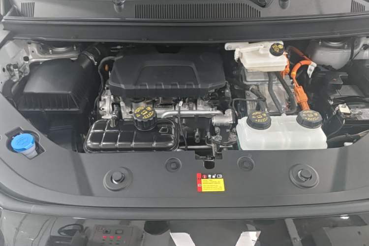 Used Wuling Starlight 730 2025 Model Plug-in Hybrid 125km Luxury Edition Engine Bay