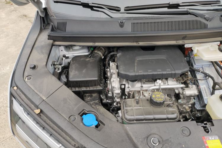 Used Wuling Starlight 730 2025 Model Plug-in Hybrid 125km Luxury Edition Engine Bay Right
