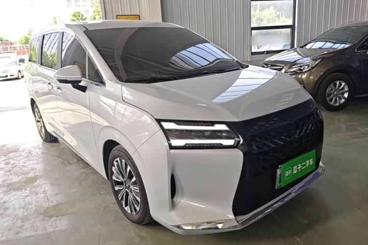 Used Wuling Starlight 730 2025 Model Plug-in Hybrid 125km Luxury Edition Exterior 1