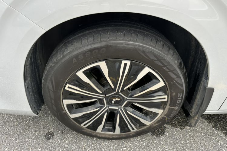 Used Wuling Starlight 730 2025 Model Pure Electric 500km Luxury Edition Exterior 5