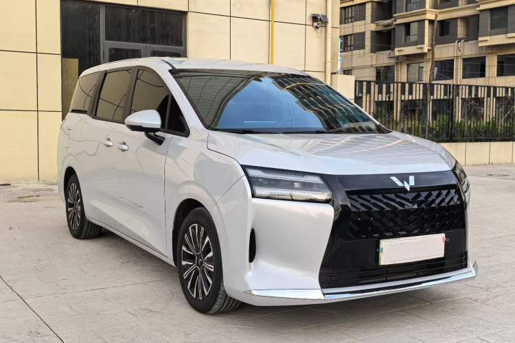 Used Wuling Starlight 730 2025 Model Plug-in Hybrid 125km Luxury Edition Exterior 5