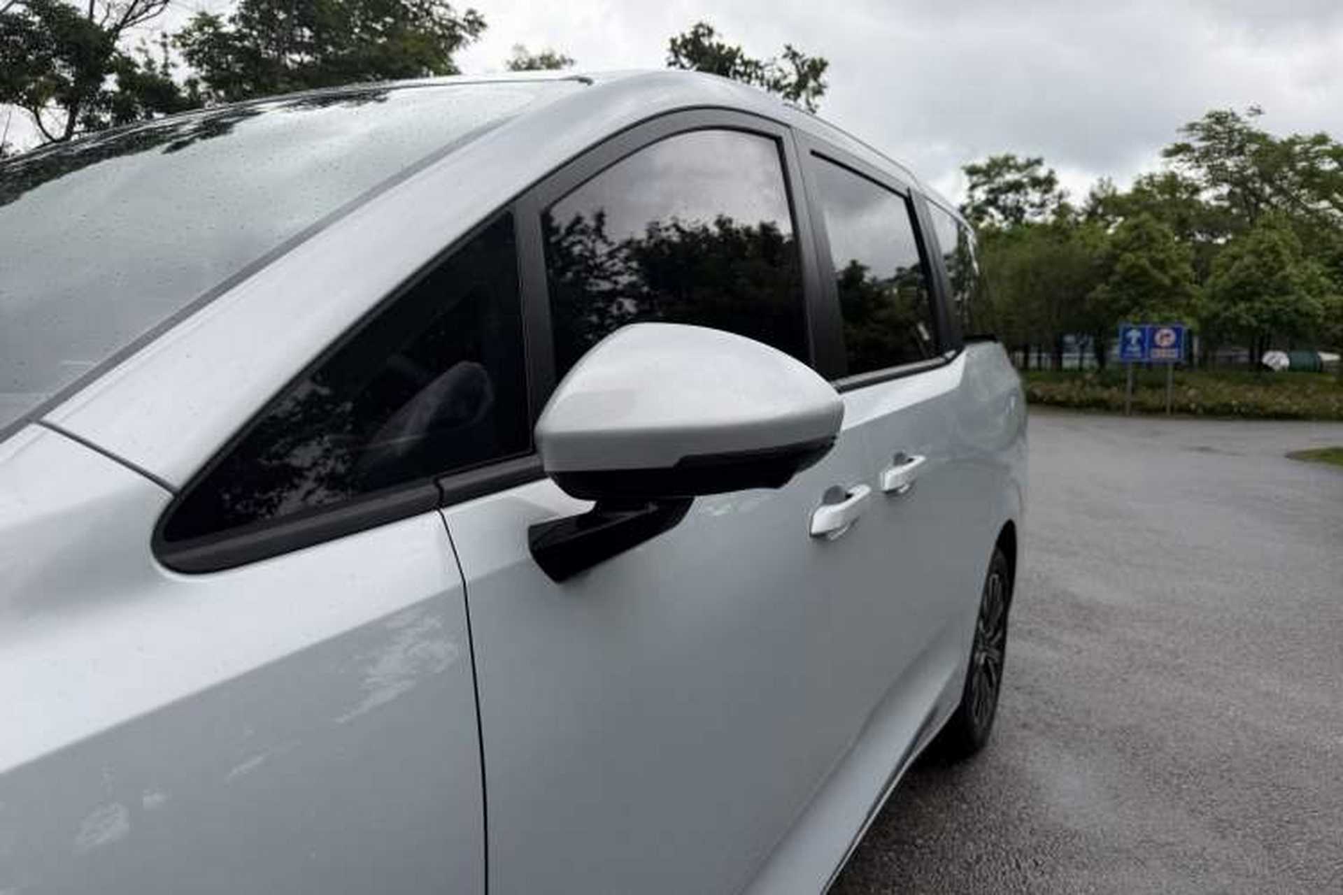 Used Wuling Starlight 730 2025 Model Pure Electric 500km Luxury Edition Exterior 8