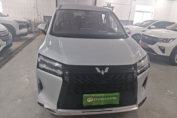 Used Wuling Starlight 730 2025 Model Plug-in Hybrid 125km Luxury Edition Front
