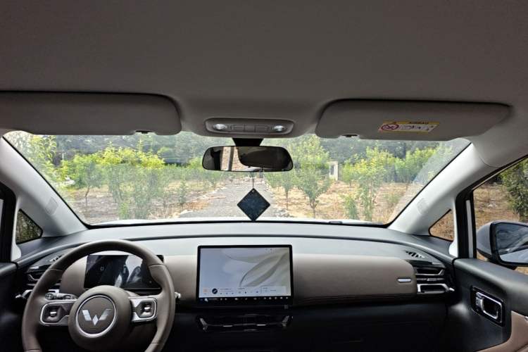 Used Wuling Starlight 730 2025 Model Pure Electric 500km Luxury Edition Headliner