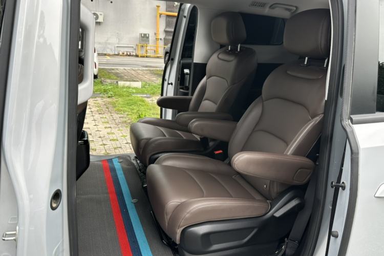 Used Wuling Starlight 730 2025 Model Pure Electric 500km Luxury Edition Interior 8