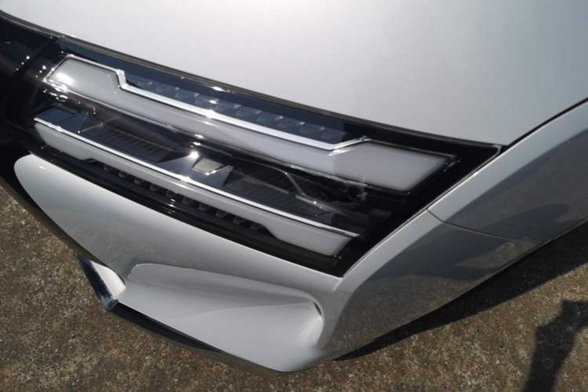 Used Wuling Starlight 730 2025 Model Plug-in Hybrid 125km Luxury Edition Left Front Headlight