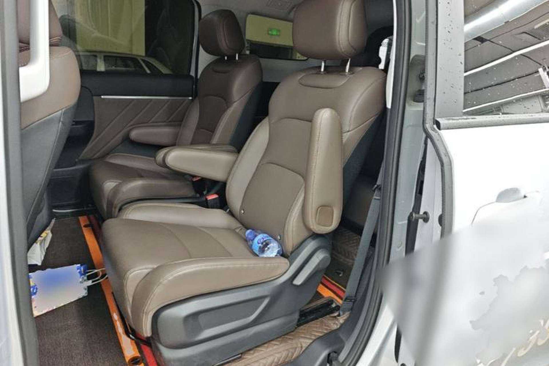 Used Wuling Starlight 730 2025 Model Pure Electric 500km Luxury Edition Left Rear Seat