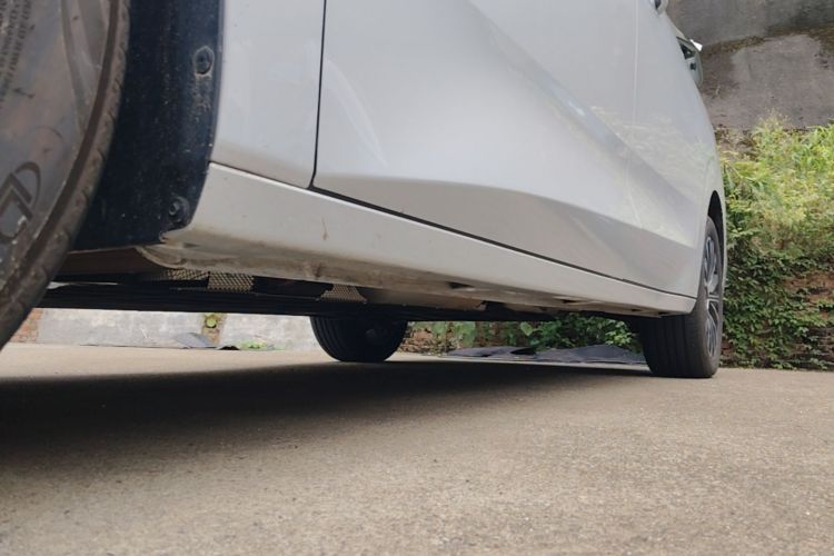 Used Wuling Starlight 730 2025 Model Plug-in Hybrid 125km Luxury Edition Left Side Sill